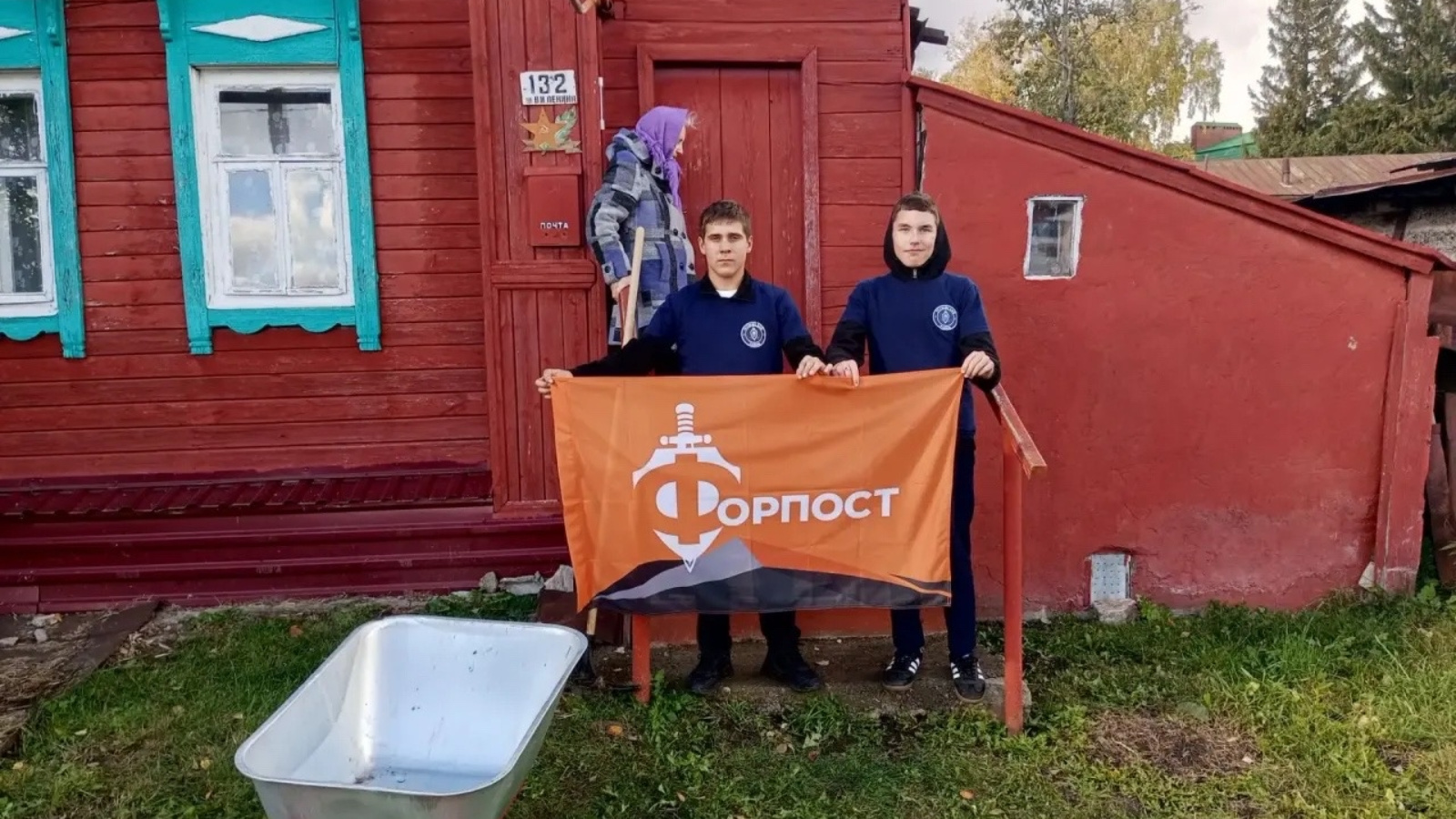 Волонтеры Тетюшской татарской школы. Фото: "Форпост" Тетюши