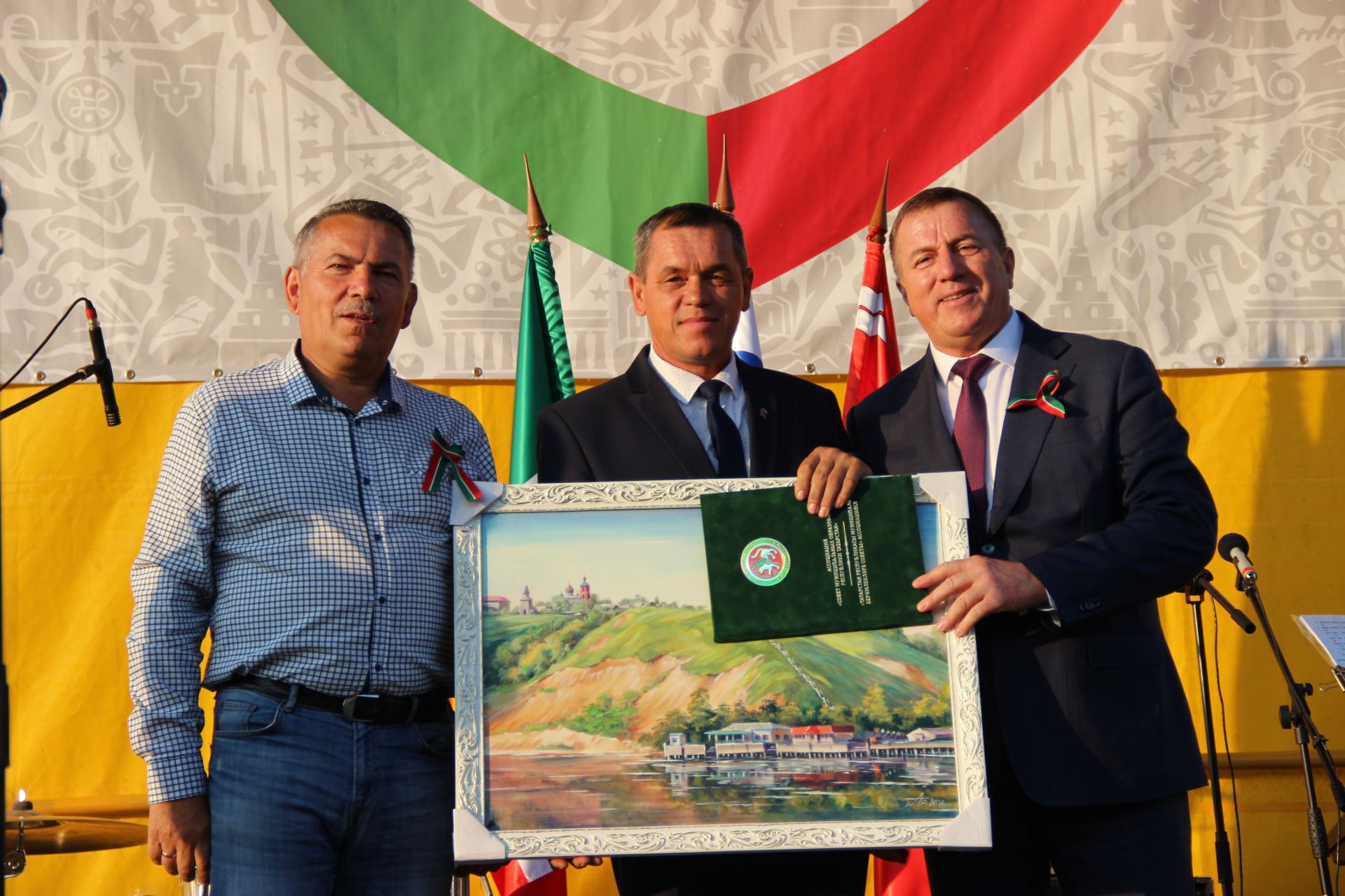 Тетюшане отметили День Республики Татарстан и День города