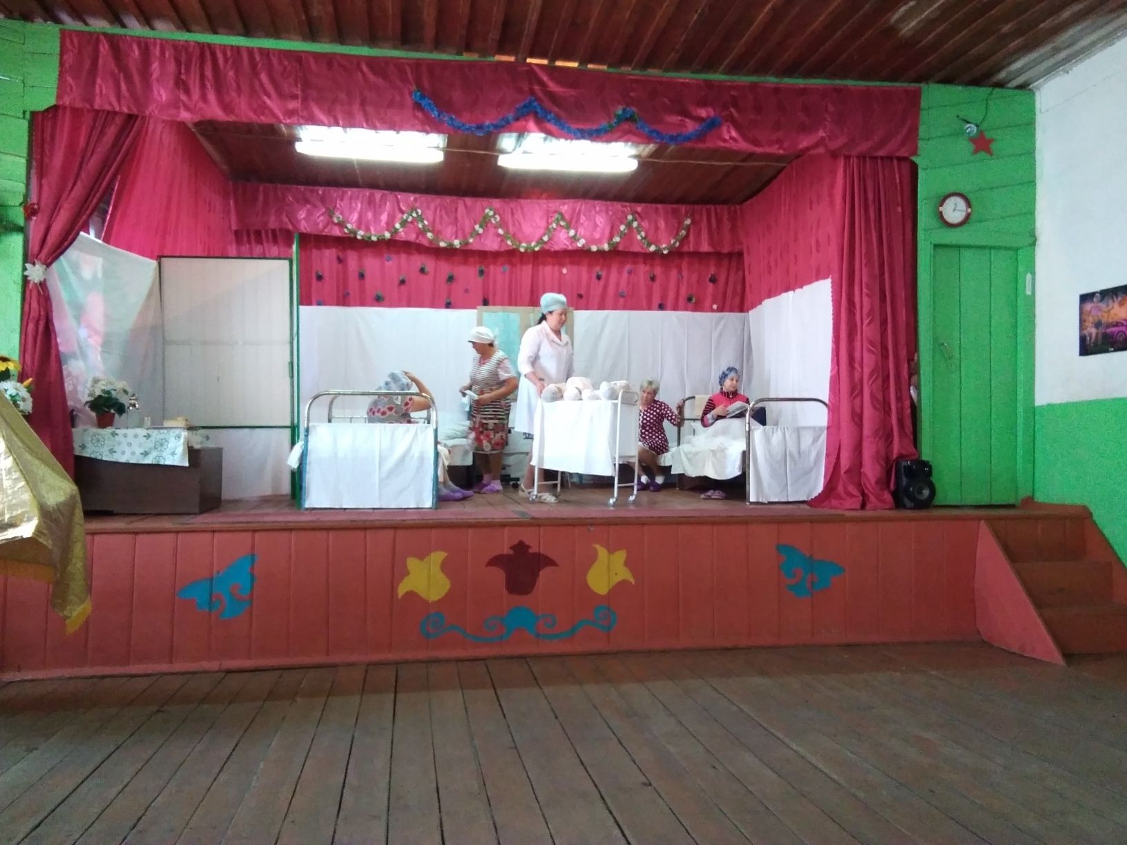Районный фестиваль «Театральные подмостки» набирает обороты:  творческая группа «Нур»  села Нижние Тарханы