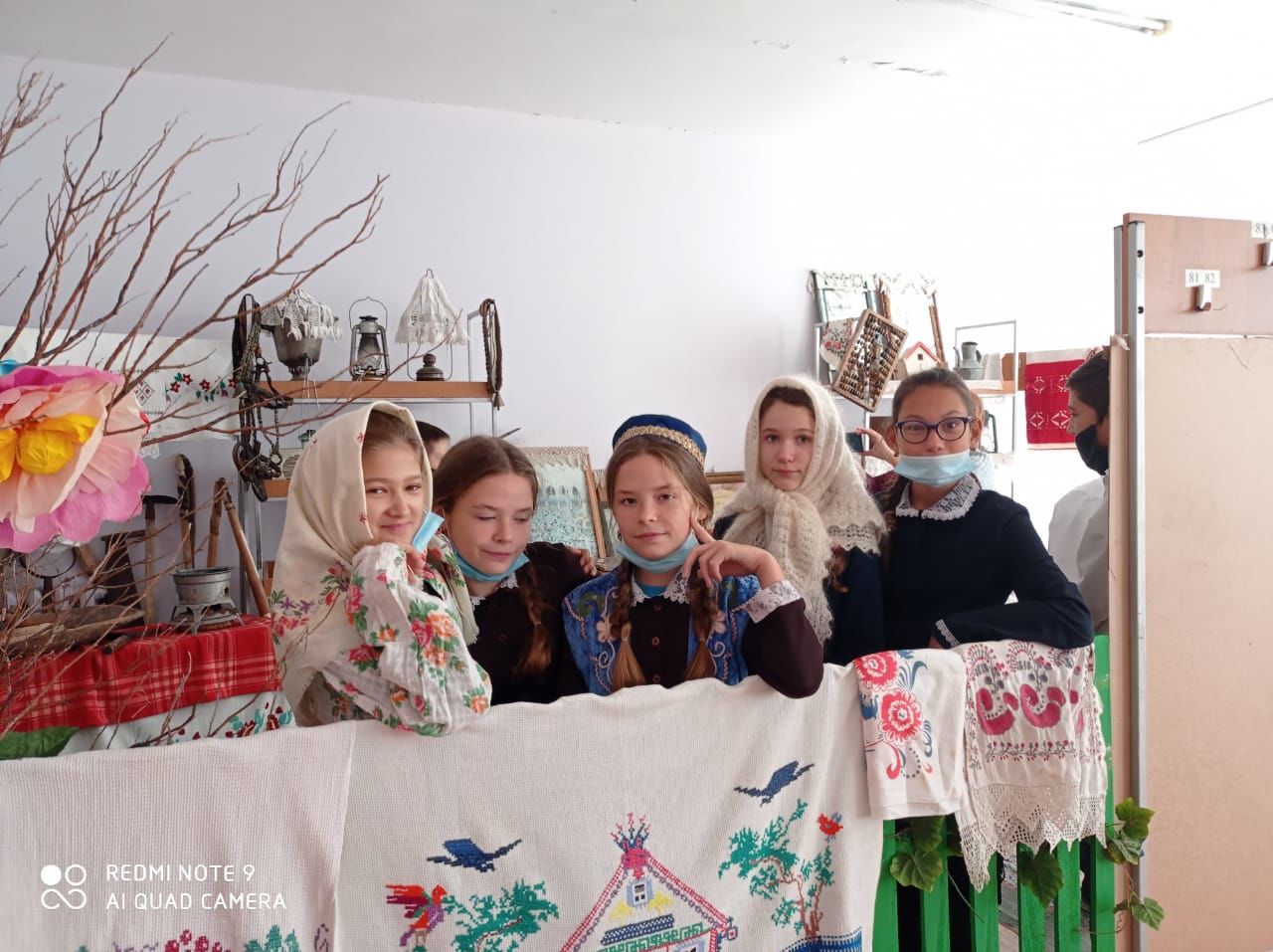 Ученики Большетарханской средней школы посетили музей татарского быта