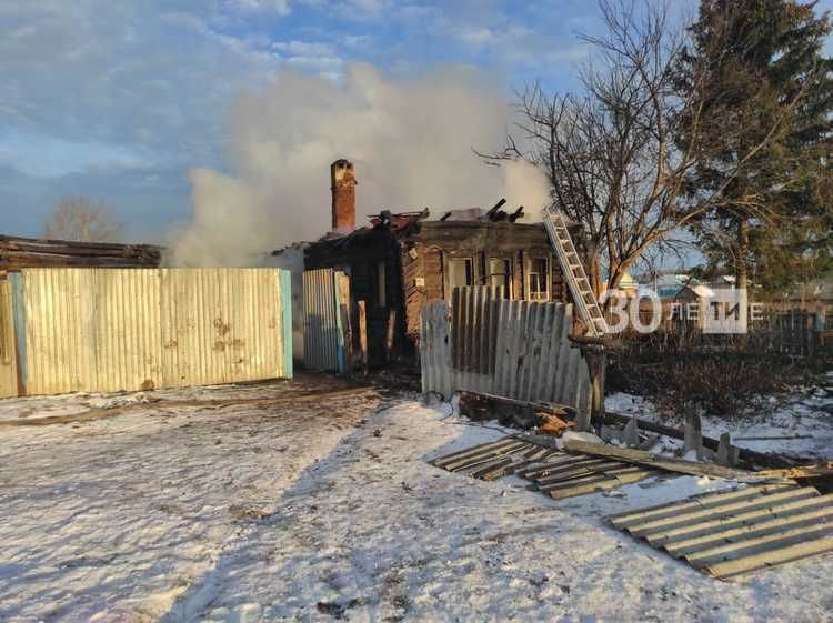 В Татарстане подросток спас троих младших братьев  из огня, благодаря сработанному пожарному извещателю