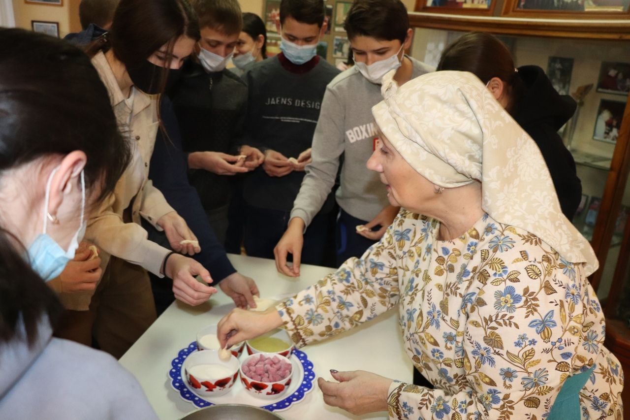 В Тетюшском музее побывали учащиеся Урюмской средней школы