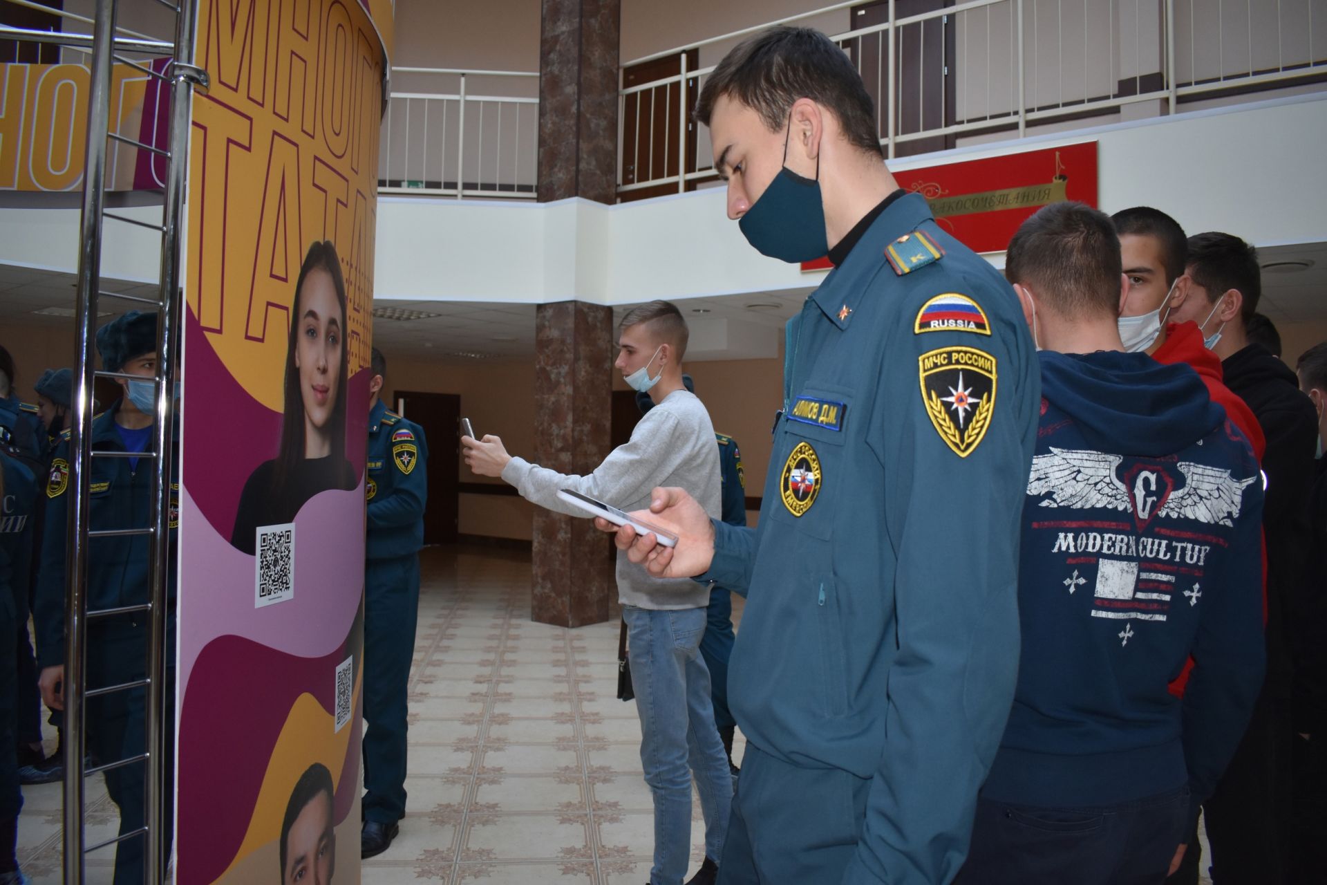 Тетюшанам представили передвижную фотовыставку «Многоликий Татарстан»