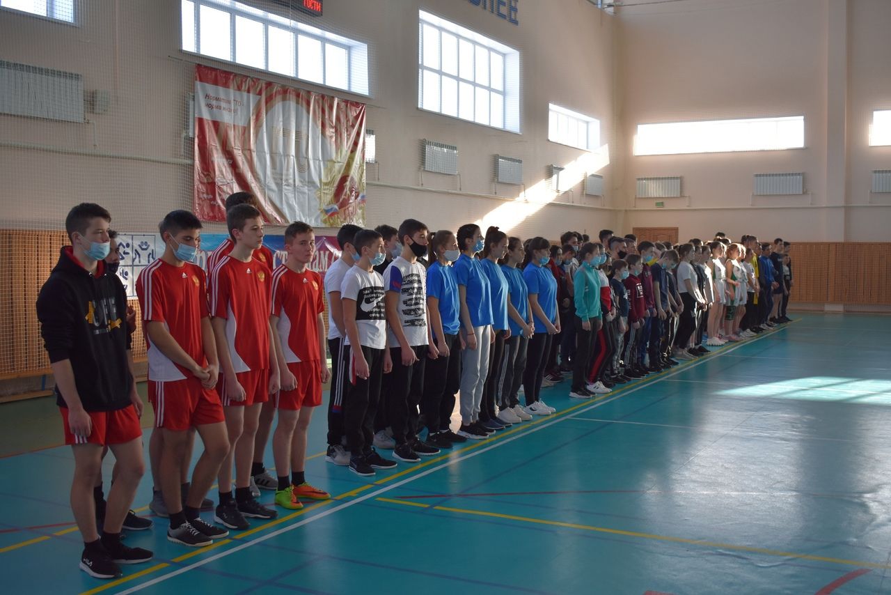 В Тетюшах прошел муниципальный этап Чемпионата Школьной баскетбольной лиги «КЭС-БАСКЕТ»