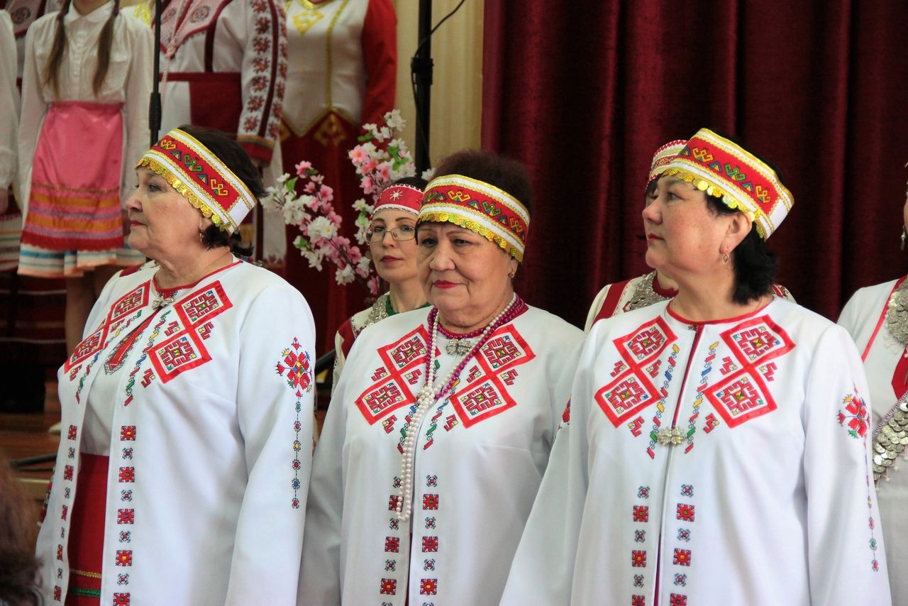 В селе Большое Шемякино прошли народные гуляния, посвященные проводам зимы