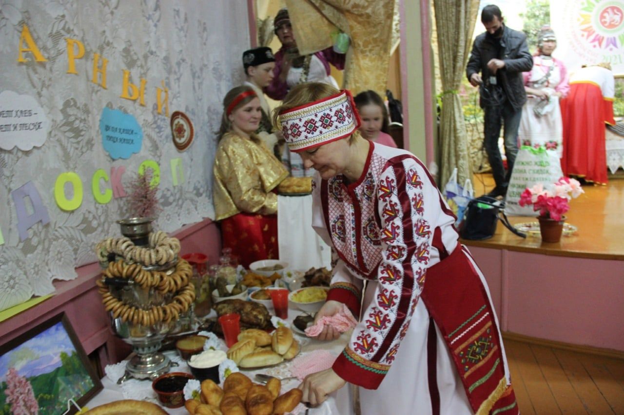 В селе Кошки-Новотимбаево прошел фестиваль национальных культур