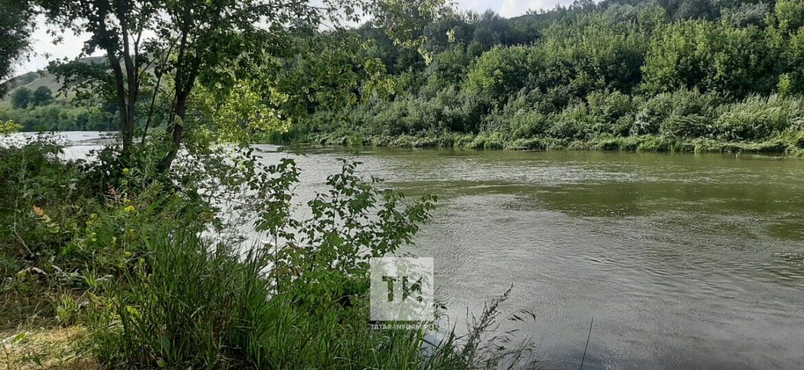 В Татарстане продолжаются поиски подростка, утонувшего накануне в реке Ик