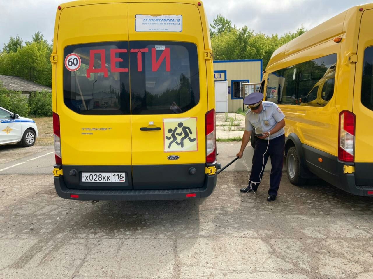 В Тетюшском районе сотрудники Госавтоинспекции проверяют автобусы