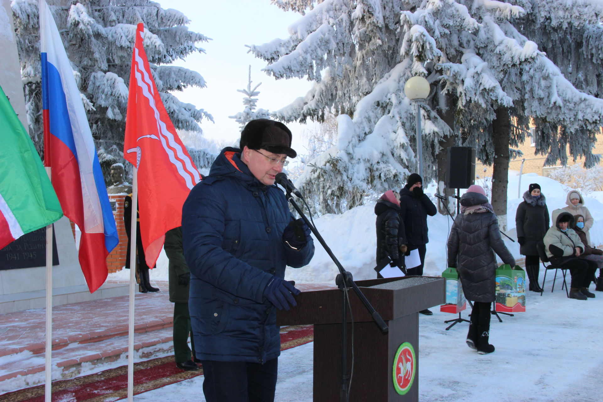 В Тетюшах прошел митинг «Был город-фронт, была блокада»