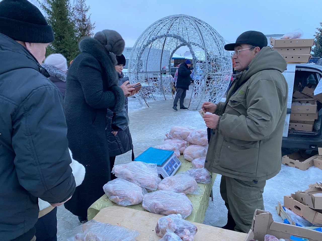 В Тетюшах состоялась последняя в этом году сельскохозяйственная ярмарка