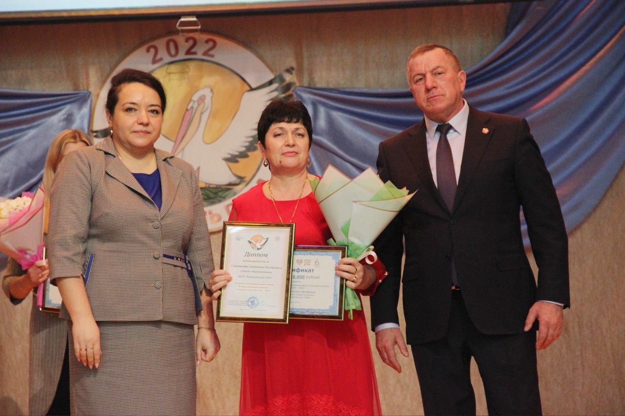 В Тетюшах чествовали педагогов - участников и победителей муниципальных этапов конкурсов профмастерства