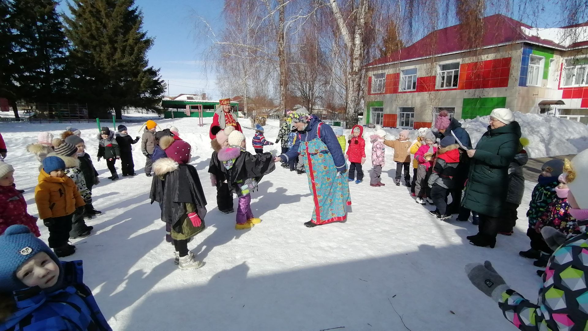 В Тетюшах в детском саду «Берёзка» провели фольклорный праздник