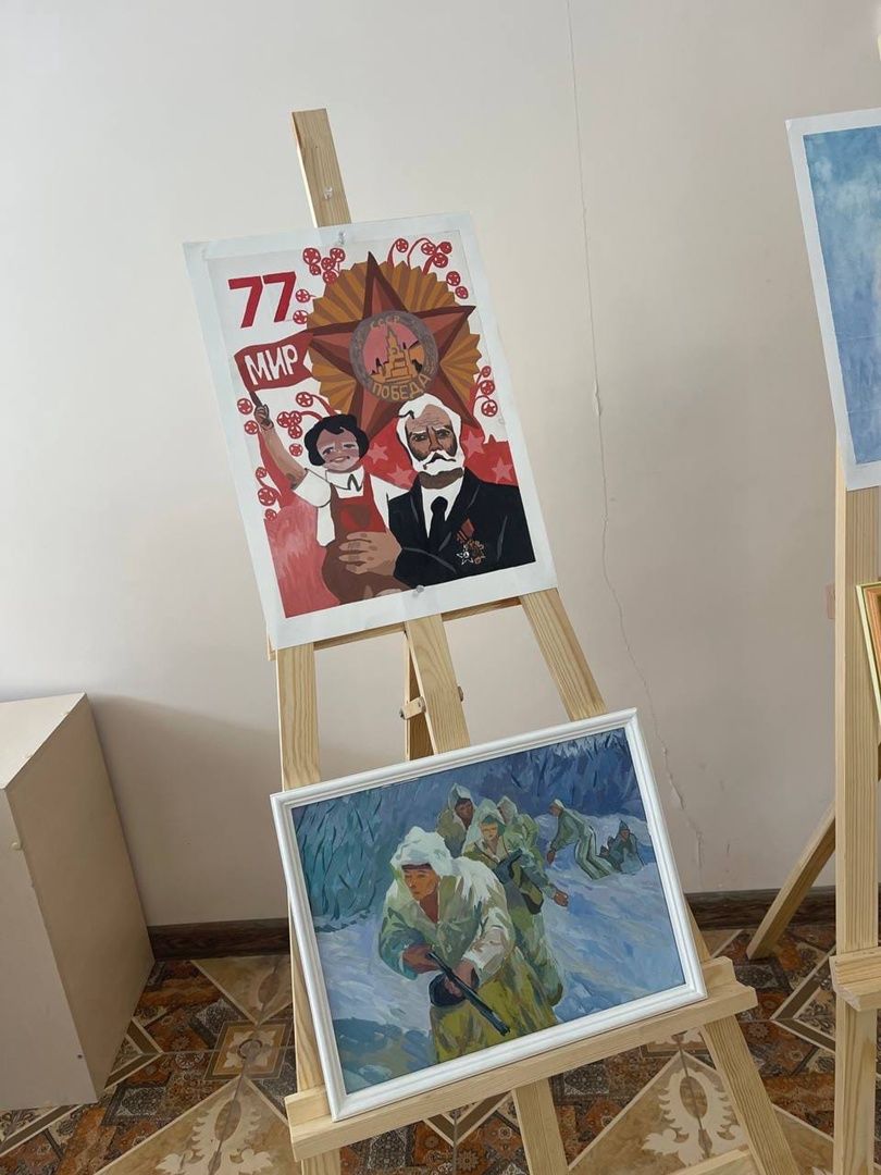 В Тетюшах в детской школе искусств организованна выставка «Победа глазами юных художников»