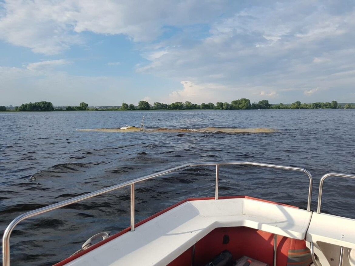 ЧП на воде: в  Татарстане накануне на Волге затонул пассажирский теплоход