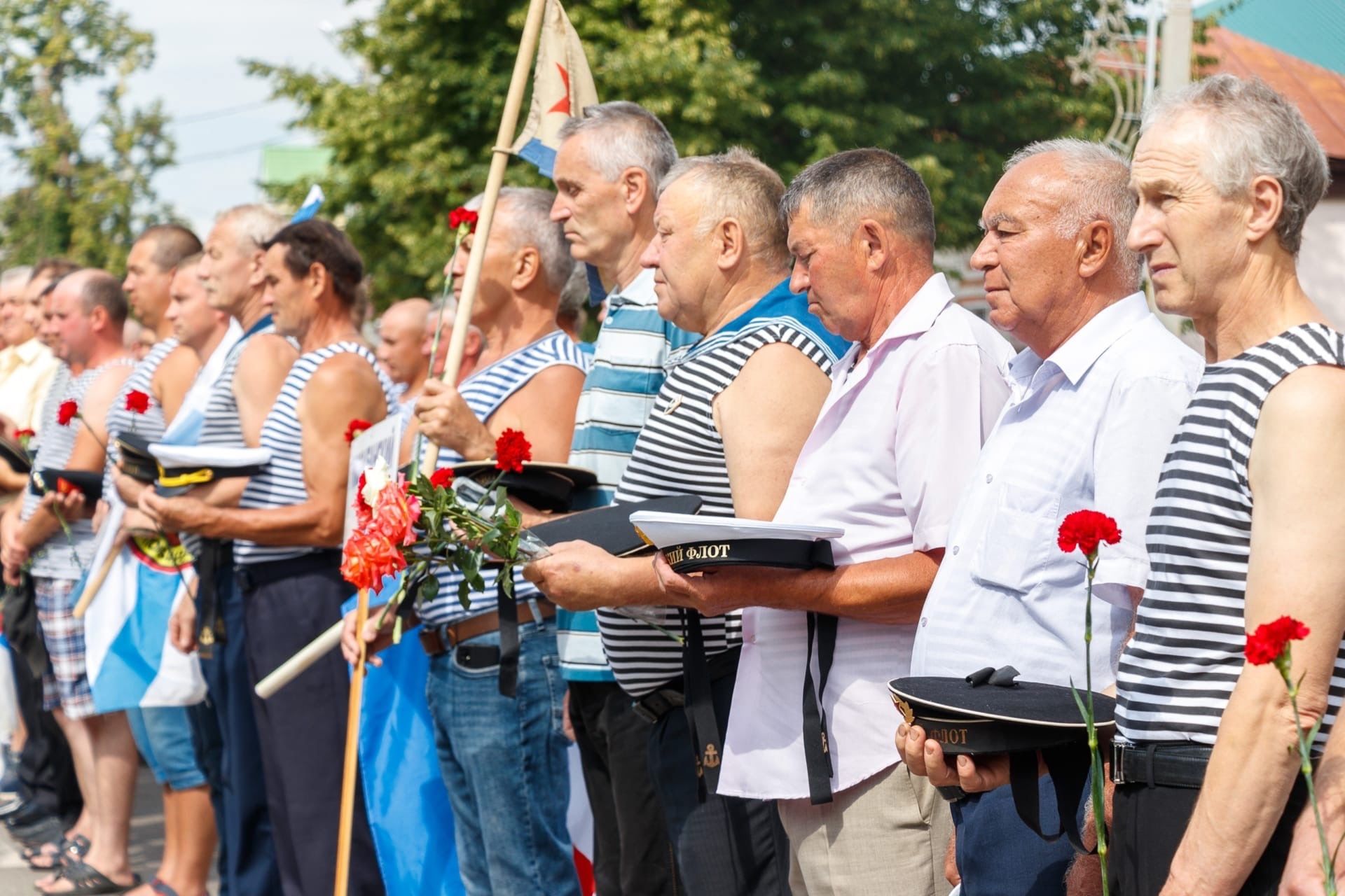 Накануне в Тетюшах прошел торжественный митинг «Флотом военным гордится Россия»