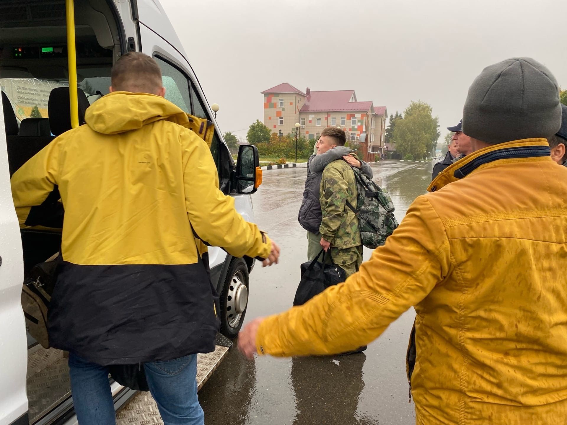 Мобилизованных тетюшан проводили на дополнительную военную подготовку