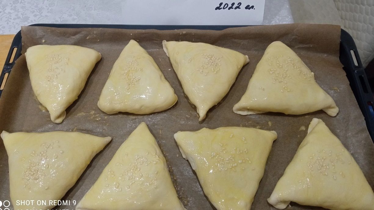Келәштә яшәүче Гөлчәчәк Галимовадан самса рецепты тәкъдим итәбез
