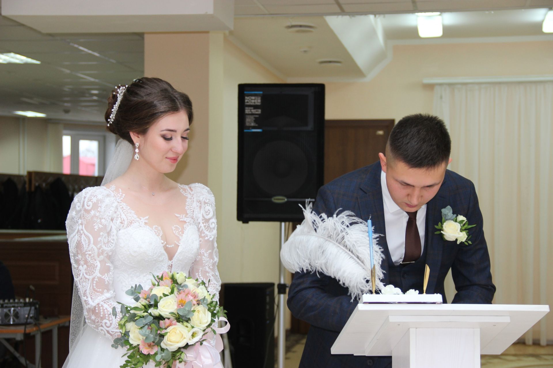 В Тетюшах состоялось торжественное бракосочетание Василины и Петра Волковых