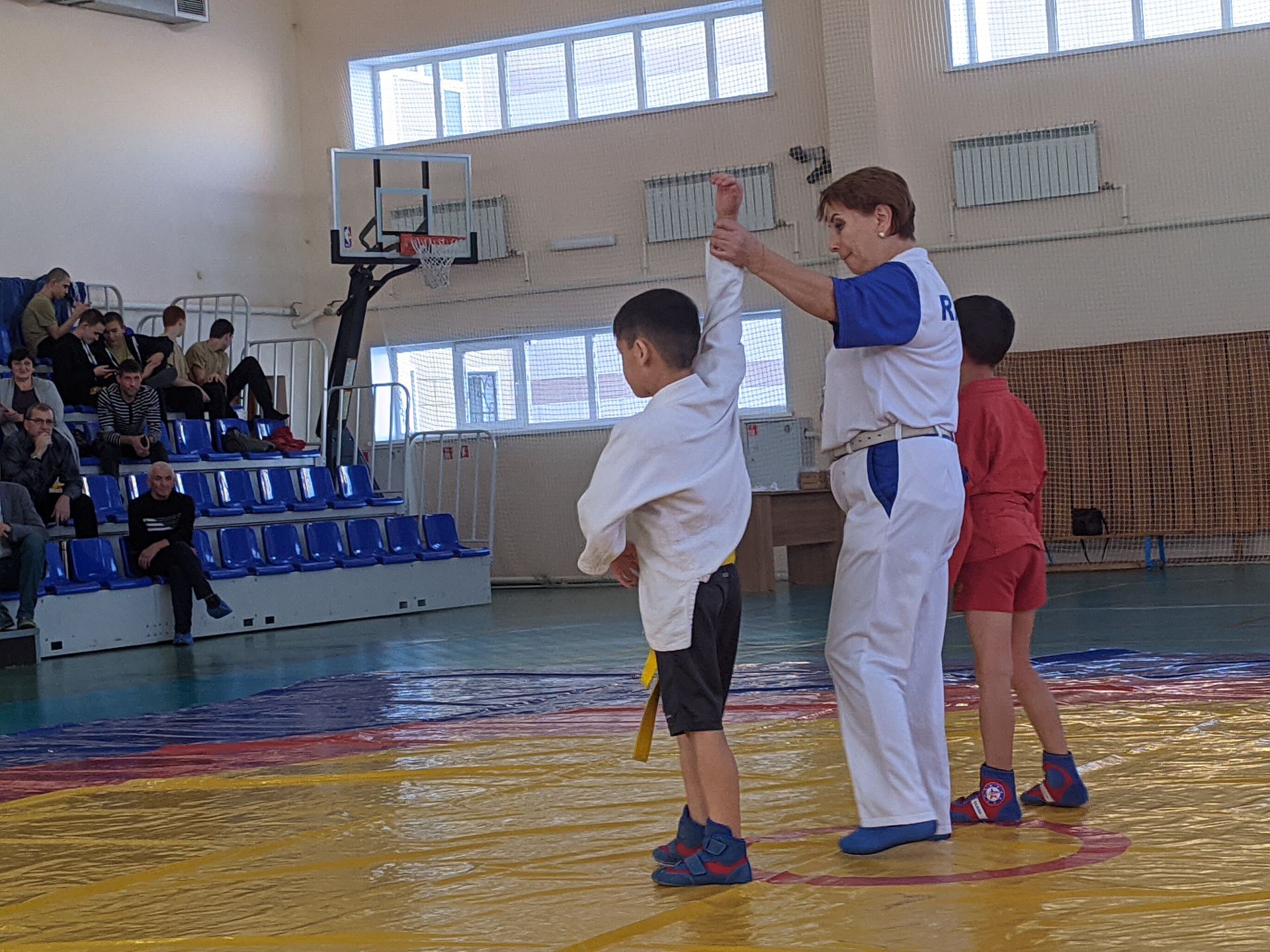 В Тетюшах состоялись межрайонные соревнования по борьбе самбо