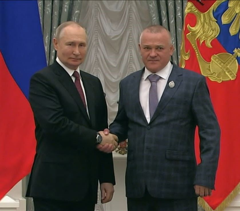 Владимир Путин вручил государственную награду тетюшскому тренеру Сагиту Ибрагимову