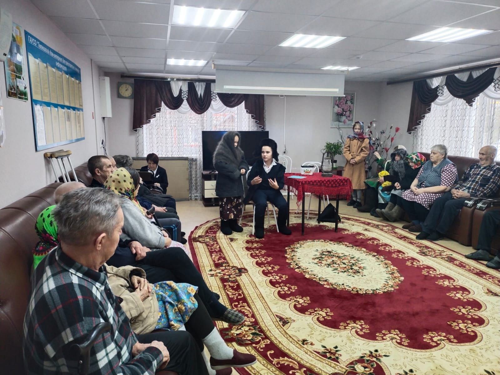 В Тетюшском доме-интернате школьники представили театральные постановки