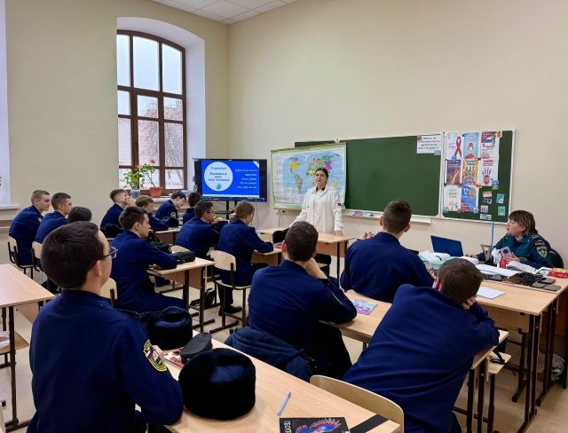Студенты колледжа гражданской защиты приняли участие в мероприятиях, посвящённых международному Дню прав человека.