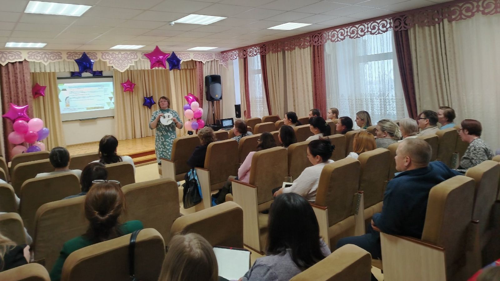 В Тетюшах прошел семинар-практикум участников конкурса «Воспитать человека»