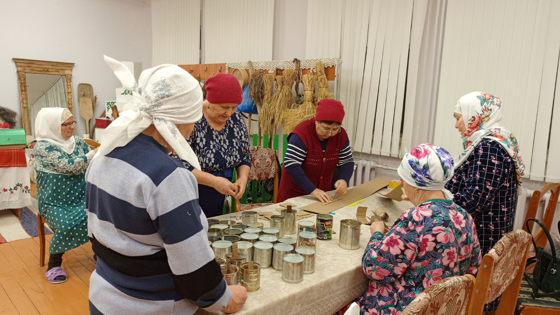 В Больших Тарханах провели патриотическую акцию «Окопная свеча»