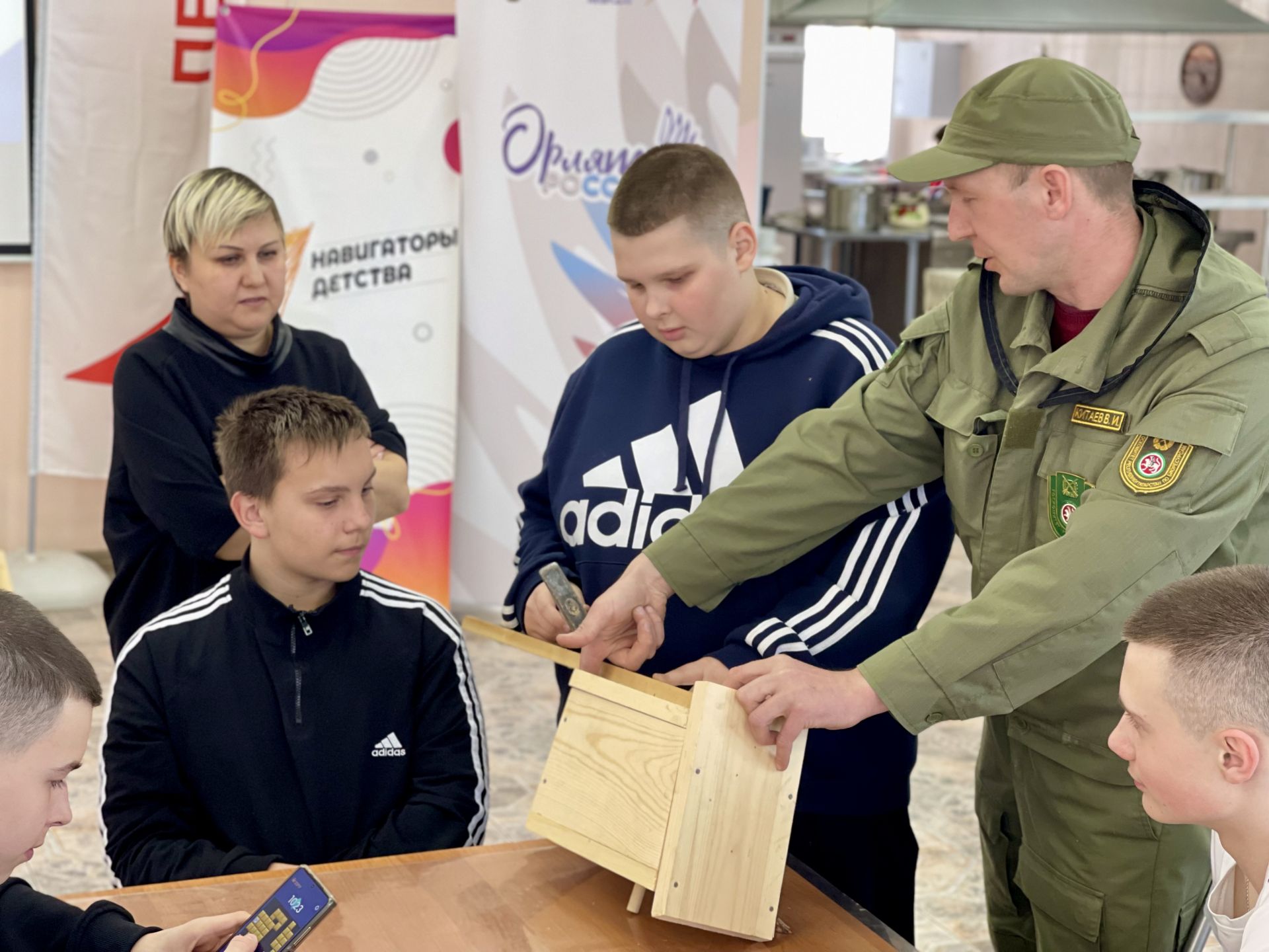 Скворцы, готовьтесь к новоселью