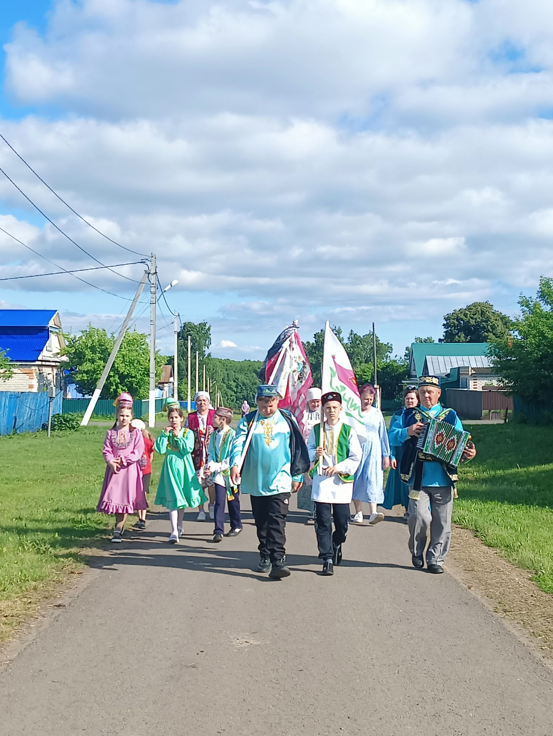 В Бакрчах состоялся праздник «Сбор подарков» к районному Сабантую