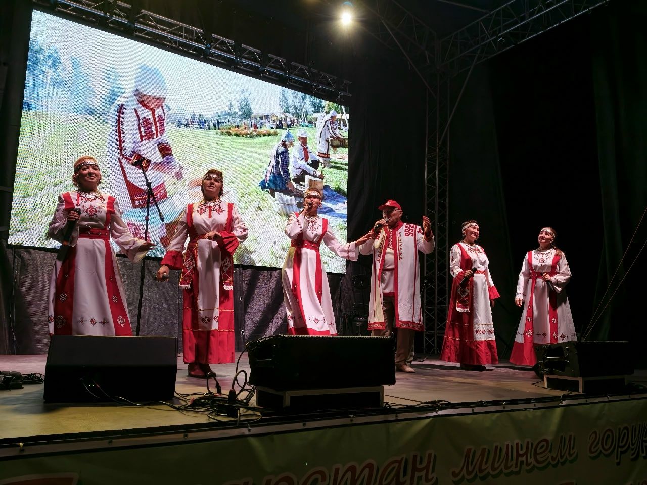 Тетюшане отметил  День города и республики