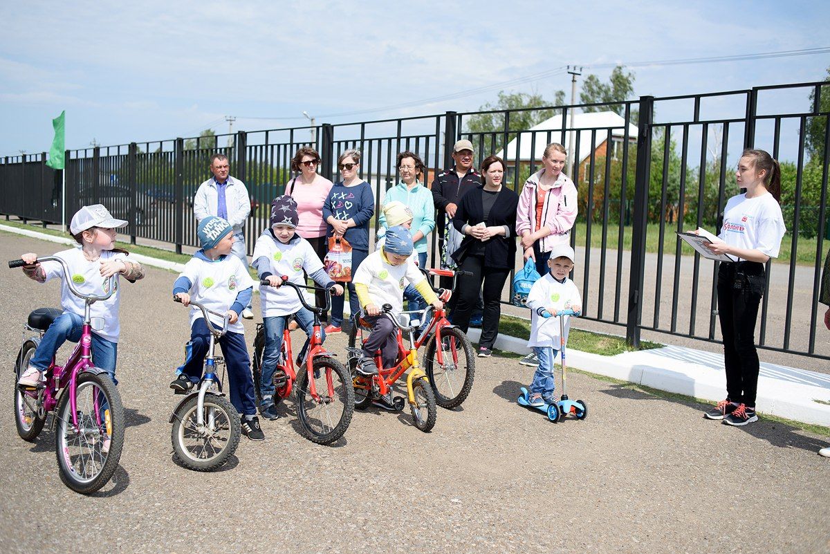 Воспитанники всех детских садов города Тетюши приняли участие в акции «Дорожная азбука»