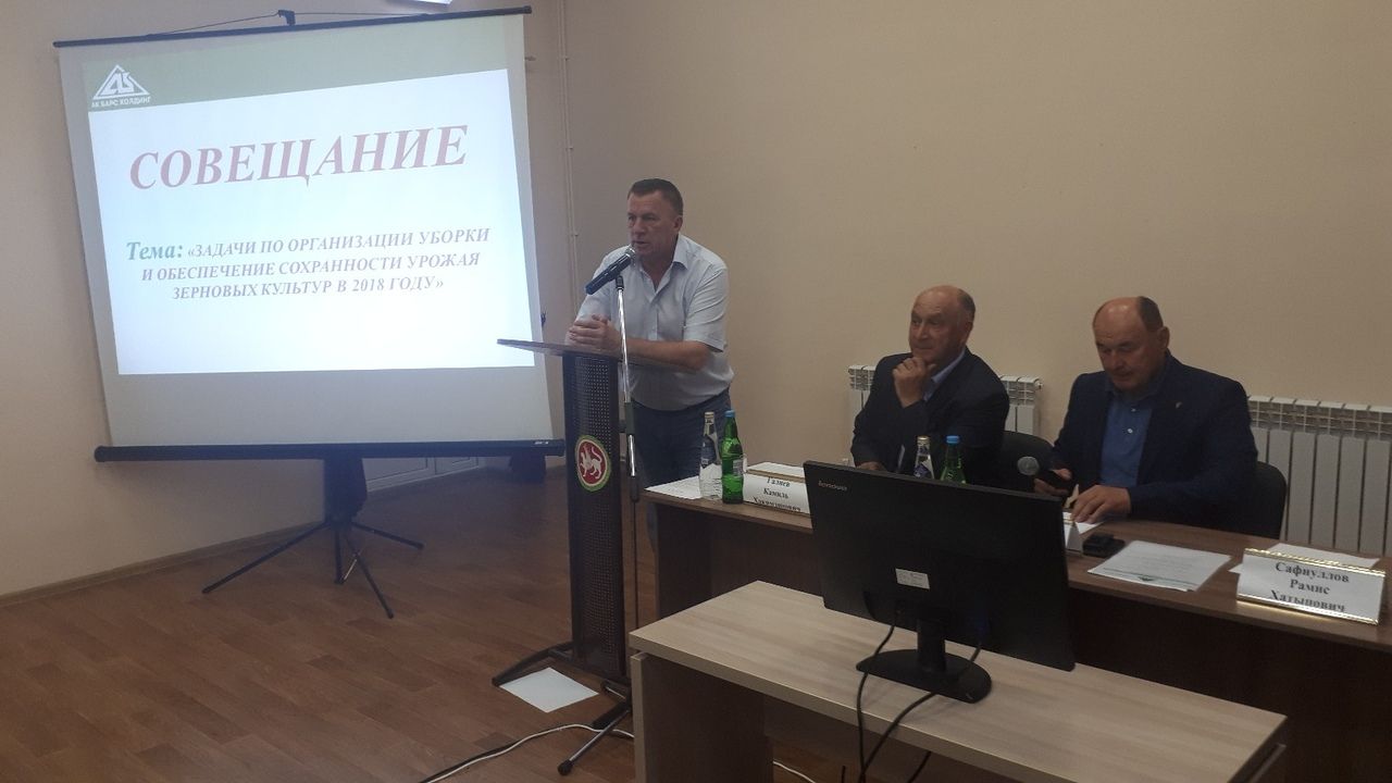 В Тетюшском районе проходит семинар-совещание по подготовке сельхозформирований к уборке урожая