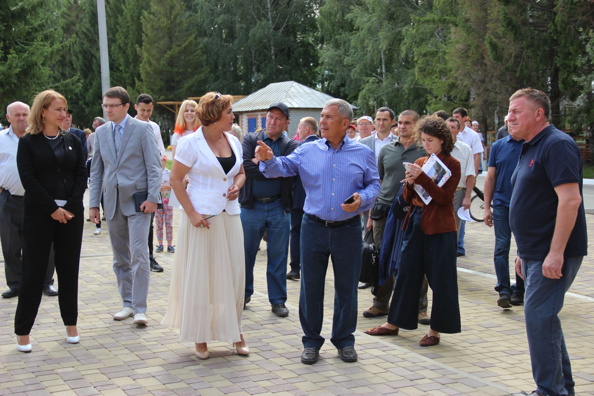 Сегодня  Тетюшский район с рабочим визитом посетил Президент Республики Татарстан Рустам Минниханов