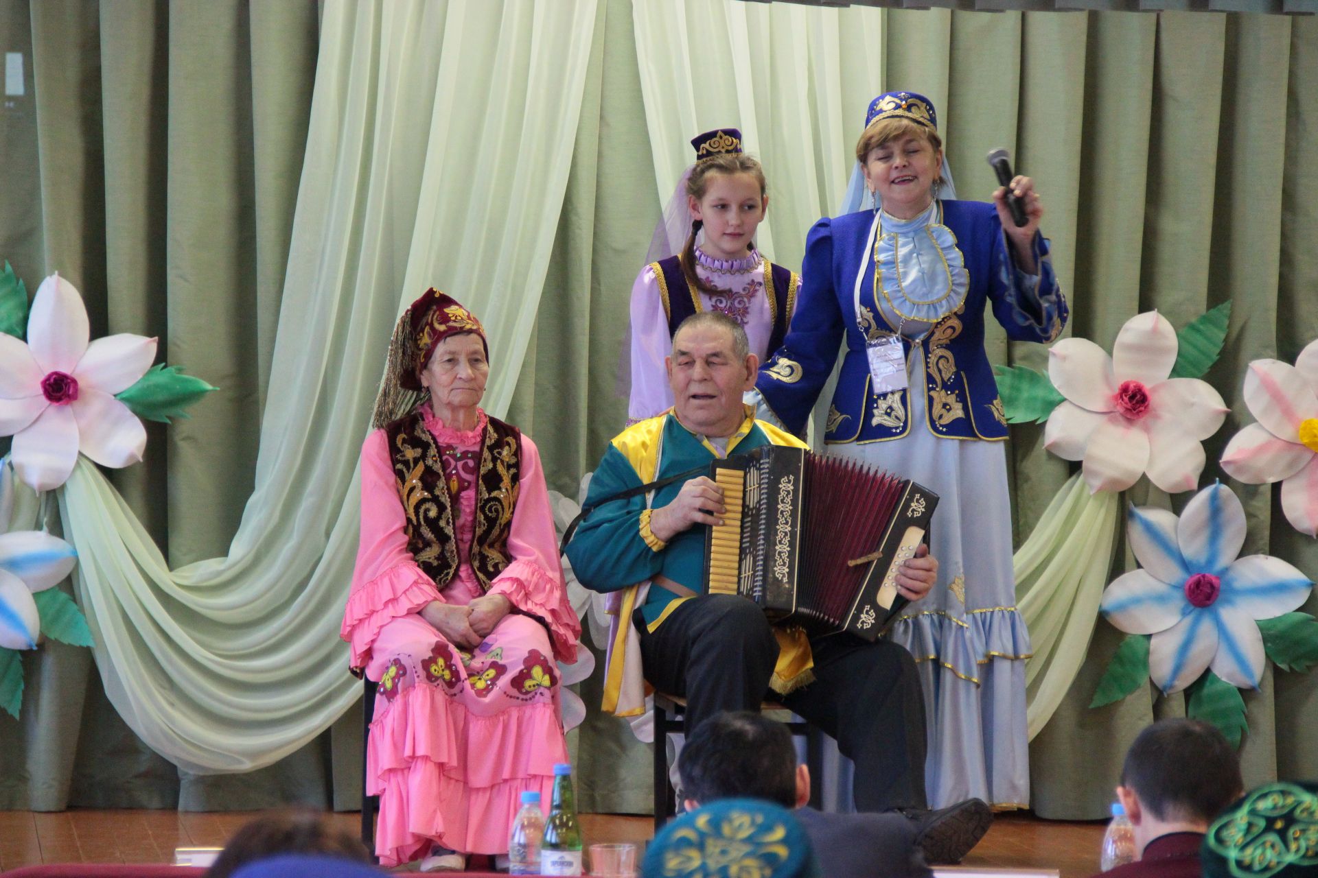 Зональный этап праздника родословной «Эхо веков в истории семьи - Тарихта без эзлебез» в Тетюшах
