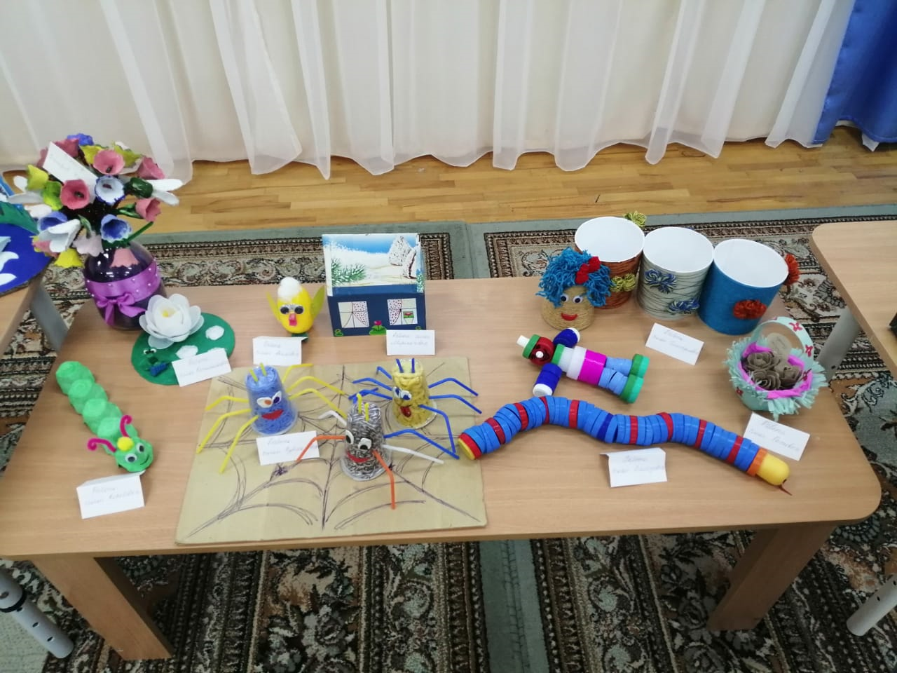 В детском саду “Сказка” города Тетюши был проведен конкурс поделок “Дарморка”