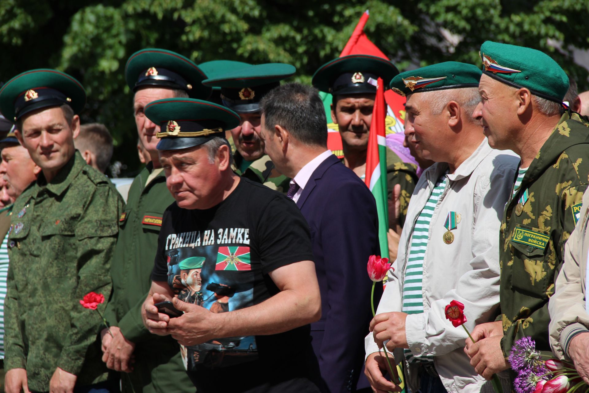 В Тетюшах состоялся митинг , посвященный Дню пограничника, часть 1