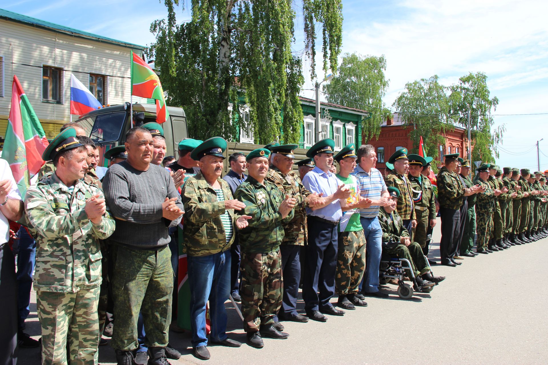 В Тетюшах состоялся митинг , посвященный Дню пограничника, часть 3