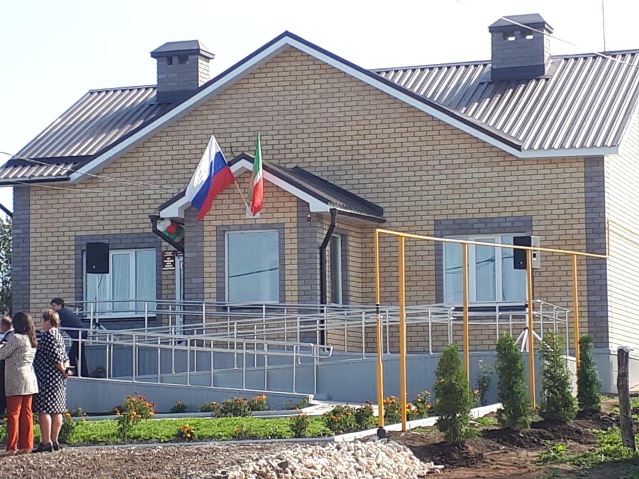 В Нармонке открыли новое  админист­ративное здание местного само­управления.