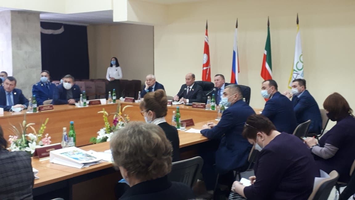 Выездное заседание комиссии при Президенте РТ по развитию и сохранению татарского языка