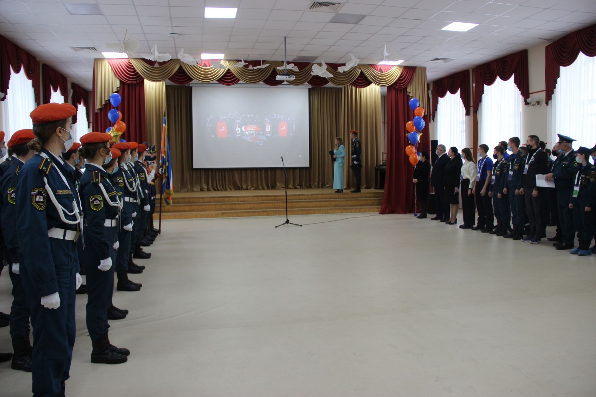 В Тетюшском колледже гражданской защиты соревнуются профессионалы