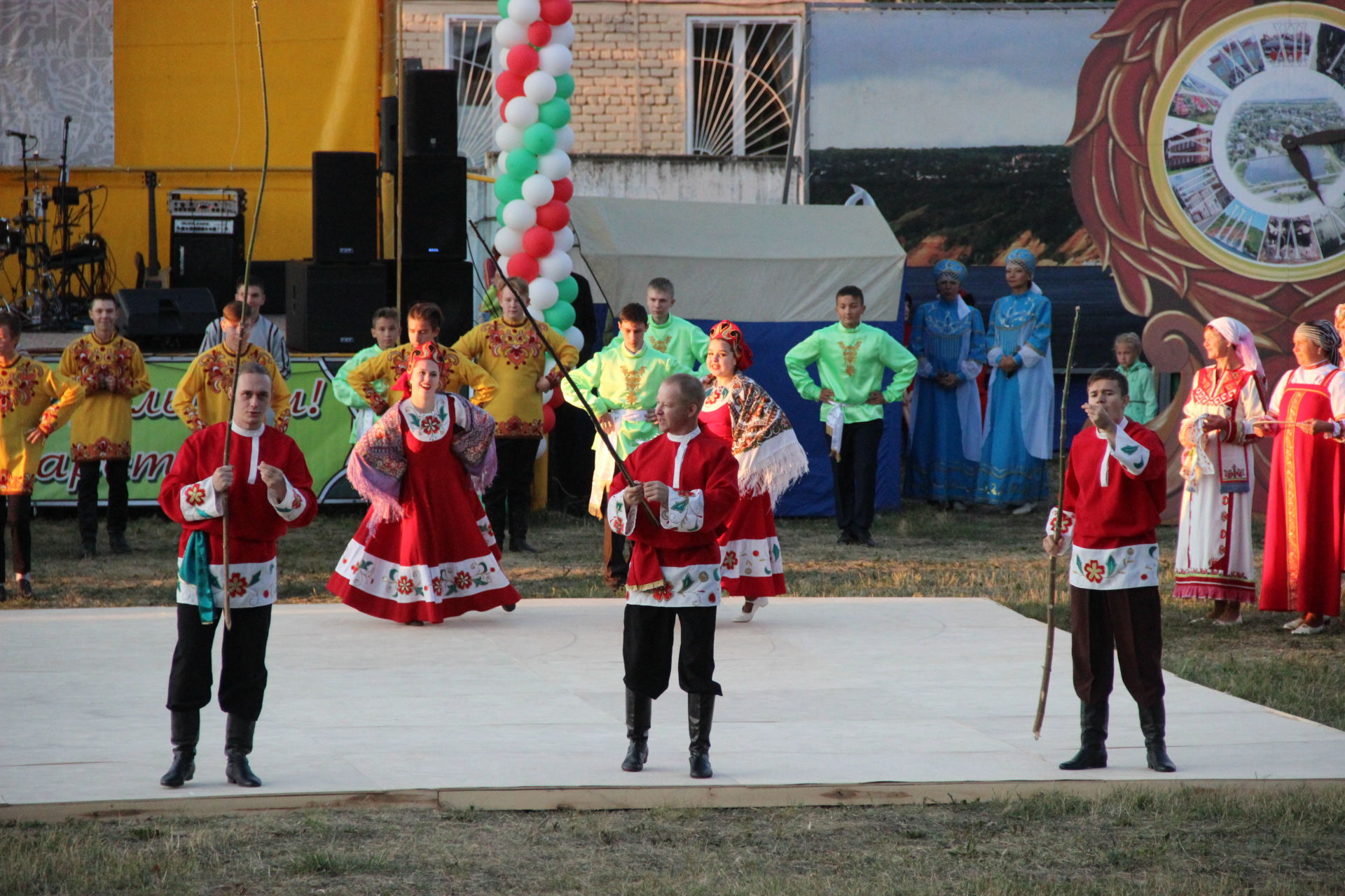 Тетюшане и гости района отметили День Республики Татарстан и 240-летний юбилей города