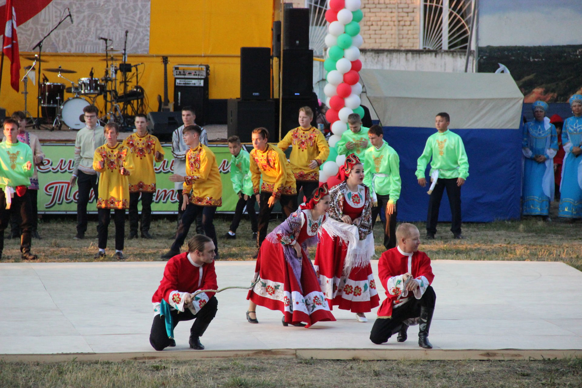 Тетюшане и гости района отметили День Республики Татарстан и 240-летний юбилей города