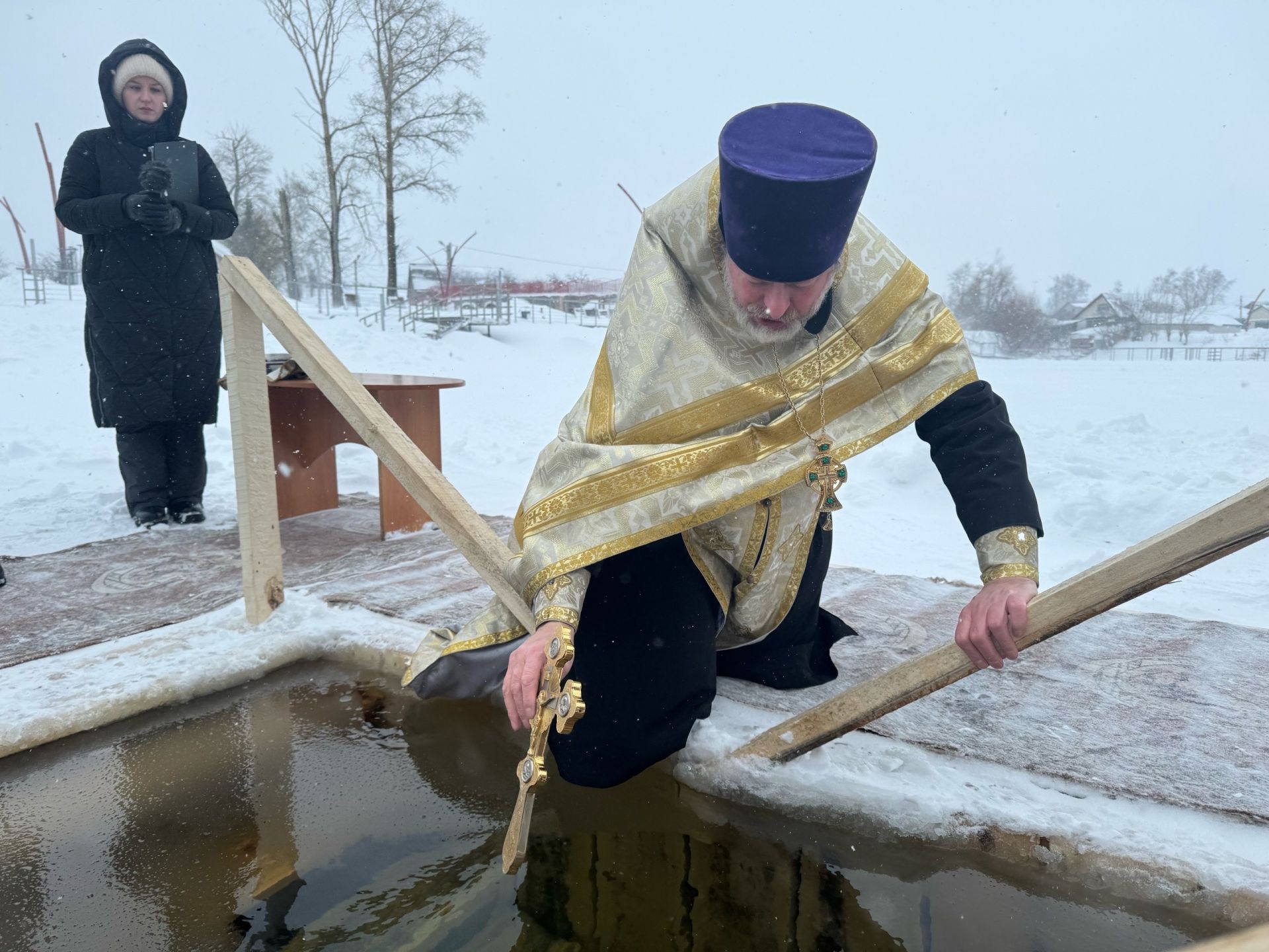 Крещенские купания прошли в Тетюшах на городском пруду