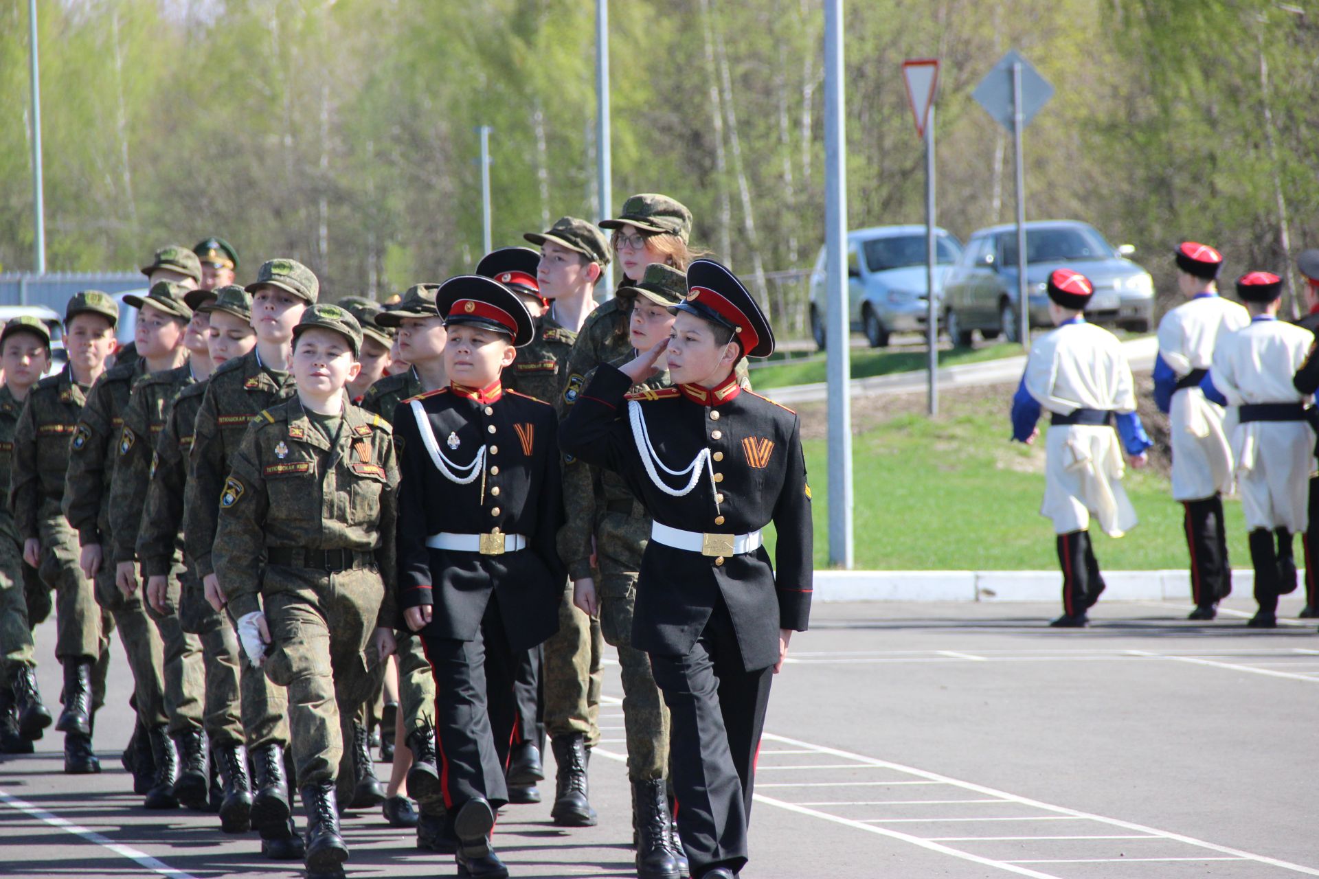 В Тетюши приехали кадеты из Ханты-Мансийского автономного округа