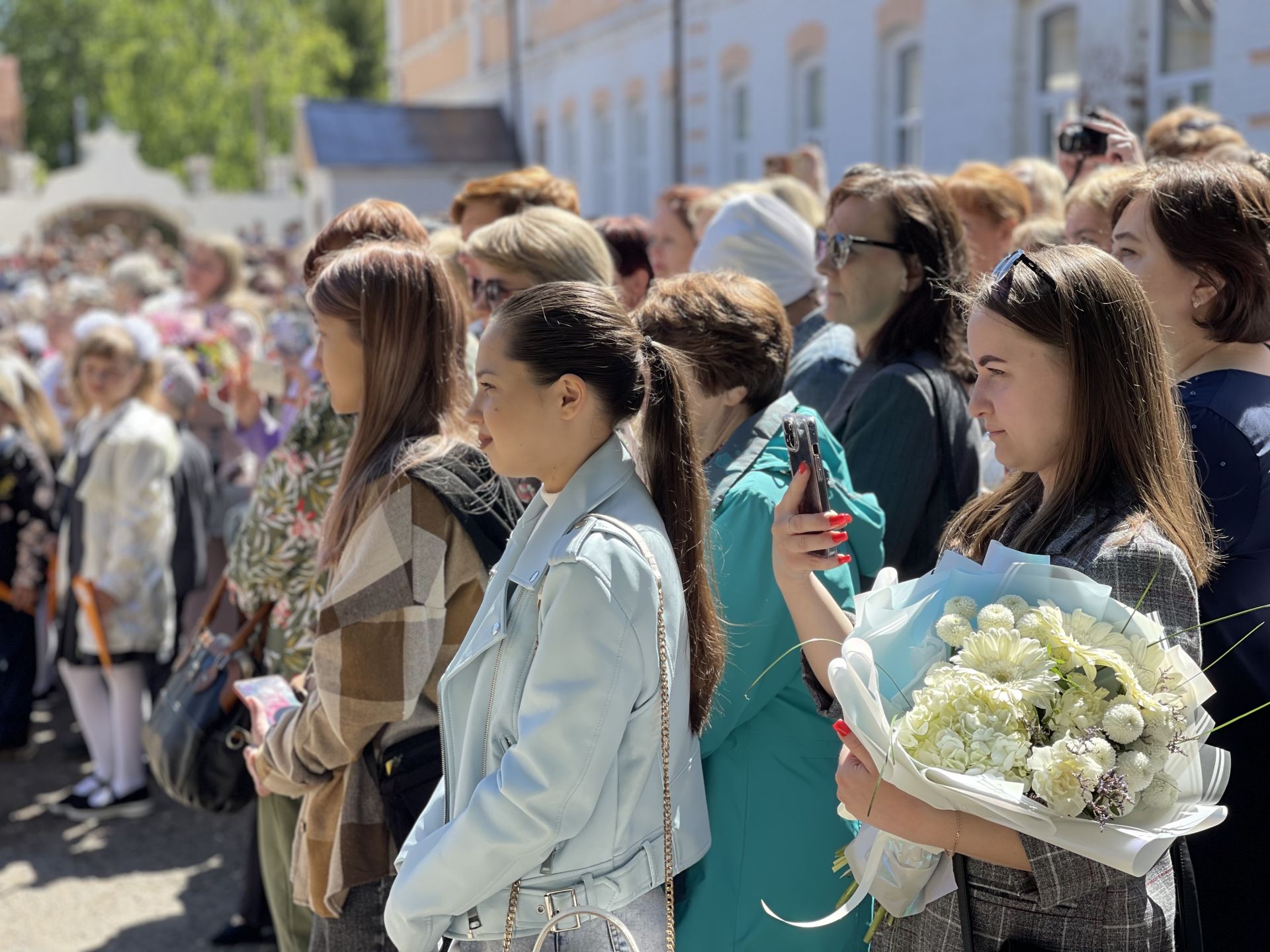 Последний звонок в Тетюшской школе №1  имени Ханжина П. С.