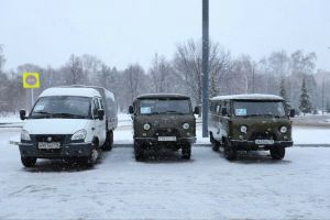 Из Нижнекамска в зону СВО отправили две машины и гуманитарный груз