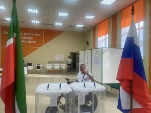 Тетюшский пара-стрелок Александр Сахарнов проголосовал на выборах