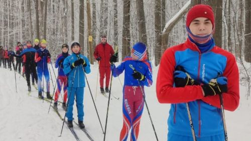 В лесном массиве прошли соревнования по лыжным гонкам