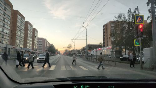 ГИБДД призывает соблюдать ПДД в связи с сильным боковым ветром на территории РТ